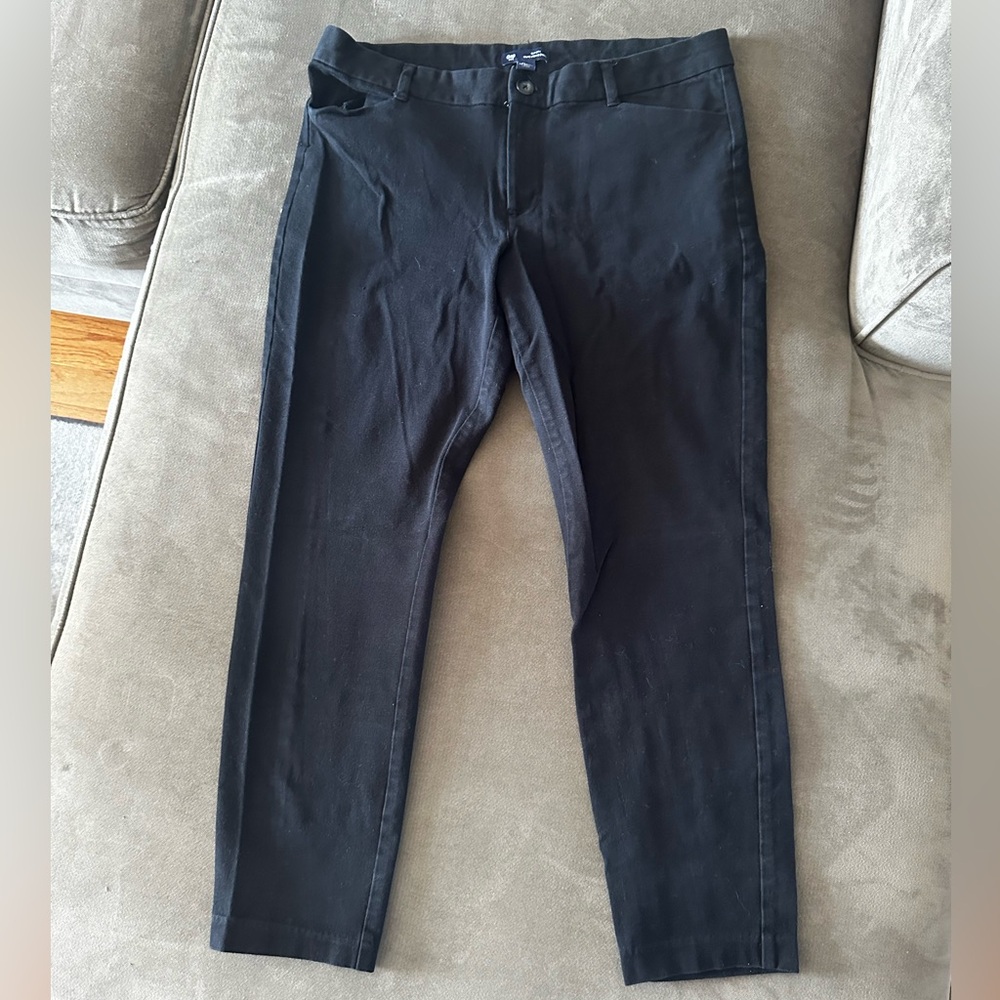 Gap Black Slim City Cropped Pants 10R